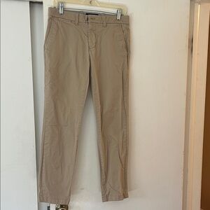 Tommy Hilfiger Men's Khaki Chinos